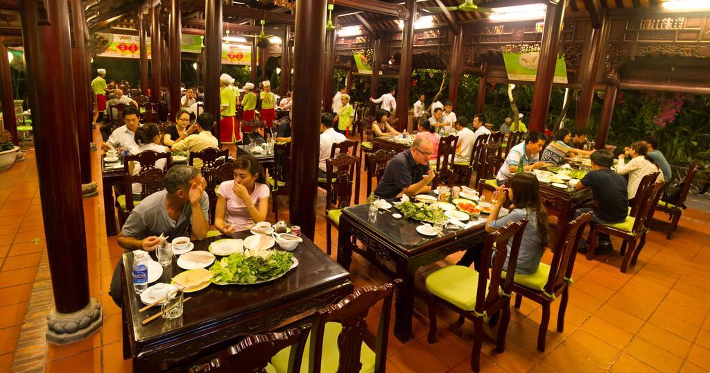 Ngoi Nha Xanh Hotel Đà Nẵng Kültér fotó
